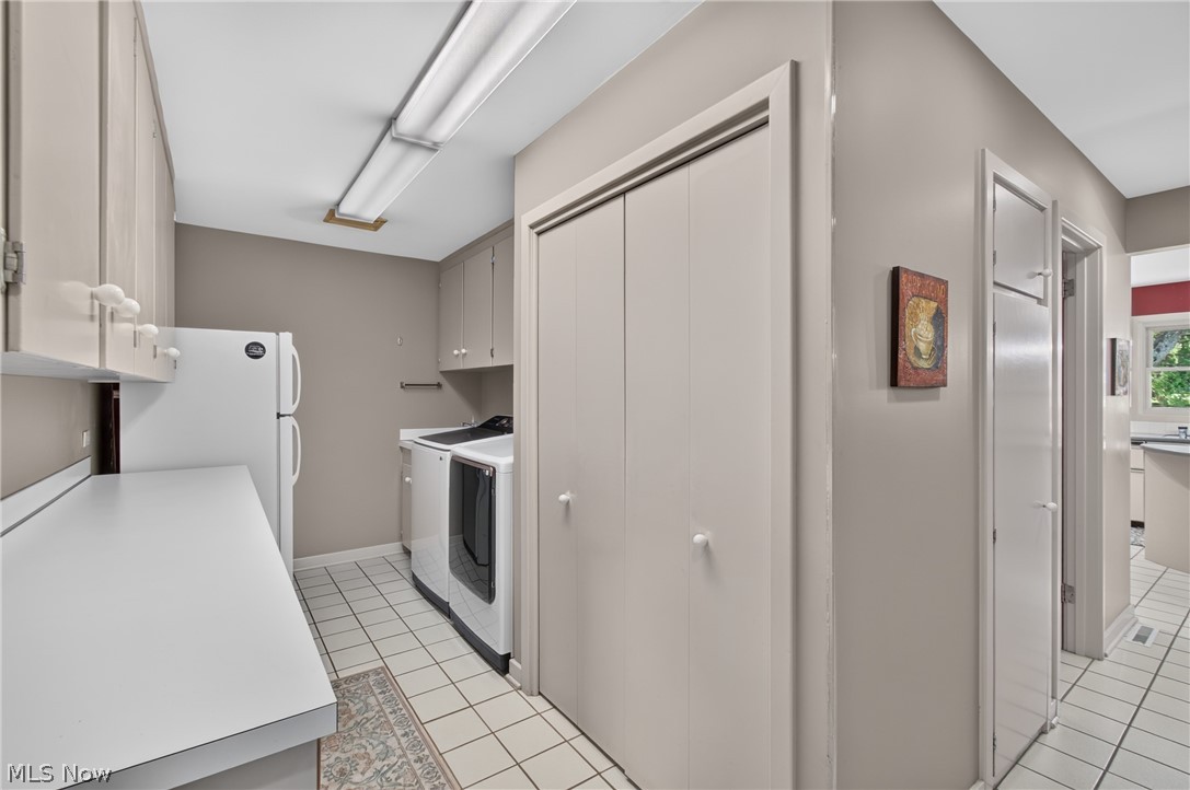 4745 Tanglewood Circle NE Canton OH 44714