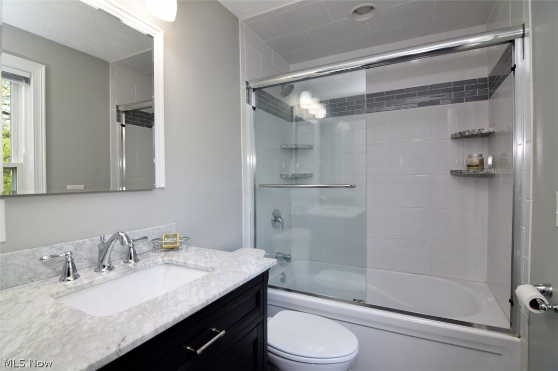 2223 Cranston Road University Heights OH 44118
