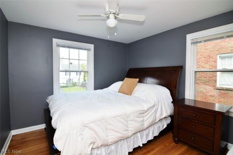 2223 Cranston Road University Heights OH 44118