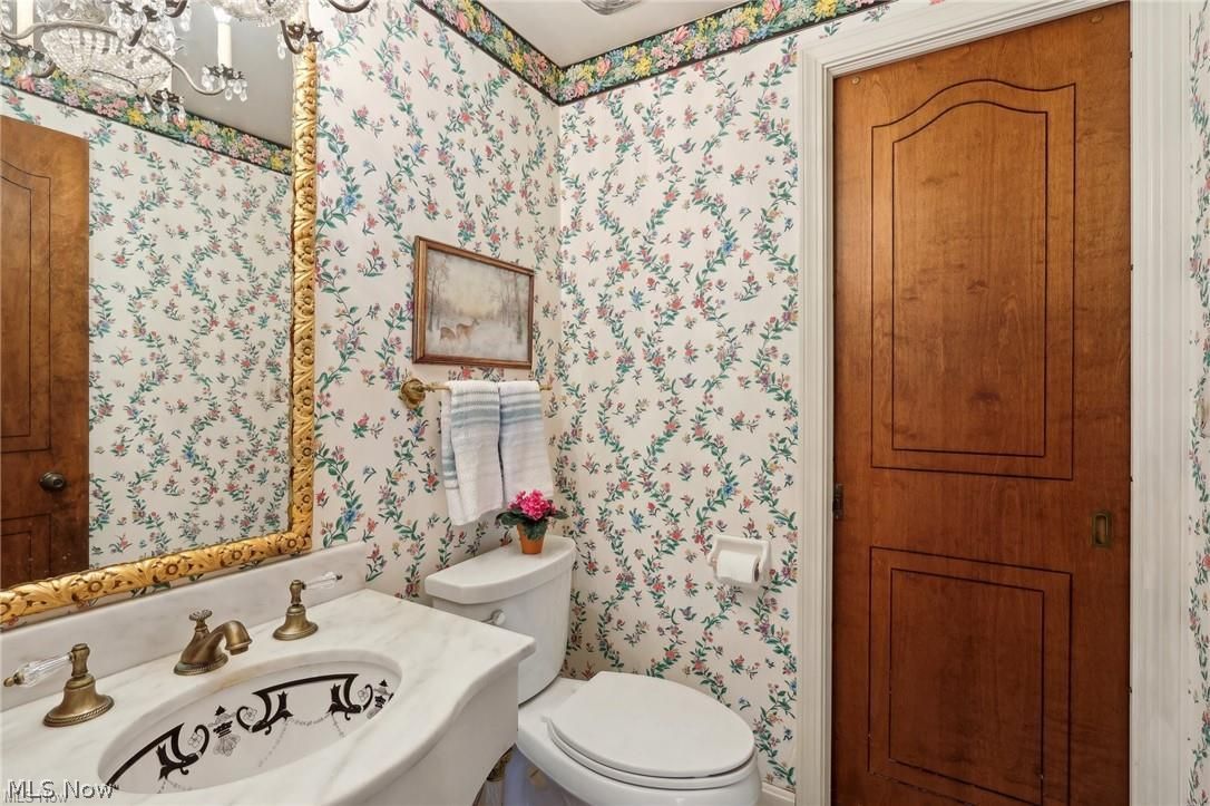 22100 Lake Road Rocky River OH 44116