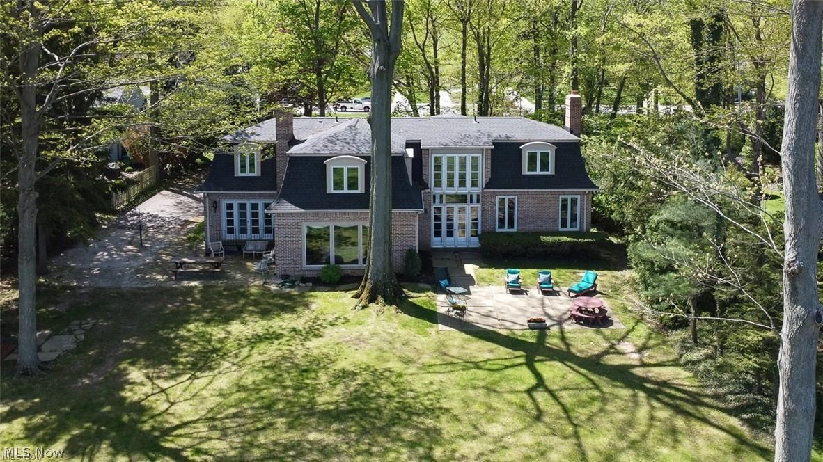 22100 Lake Road Rocky River OH 44116