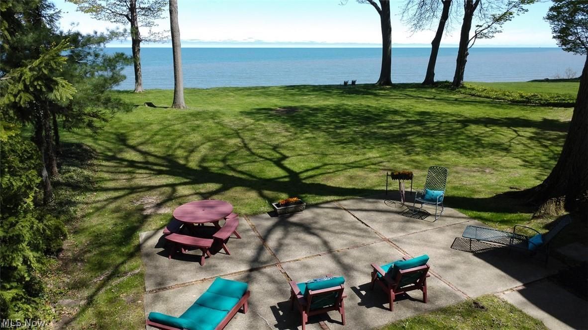 22100 Lake Road Rocky River OH 44116
