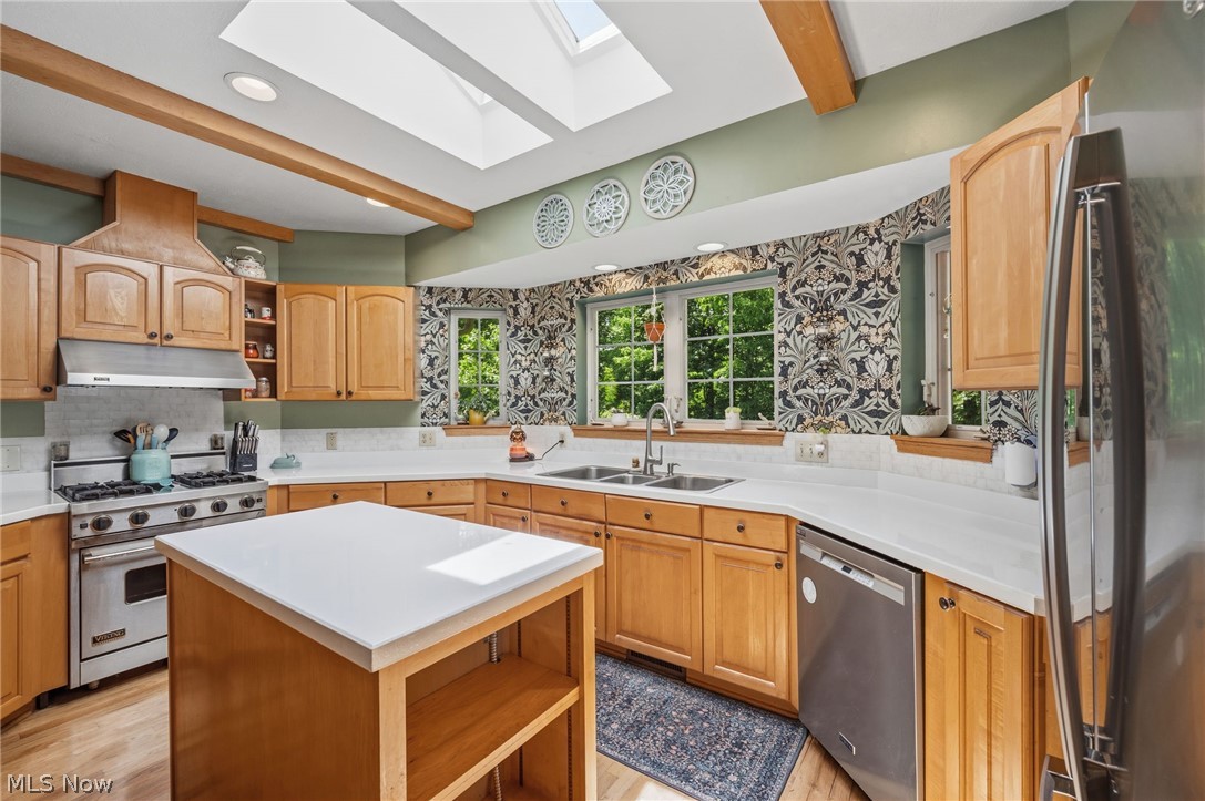 6308 Manchester Road New Franklin OH 44216
