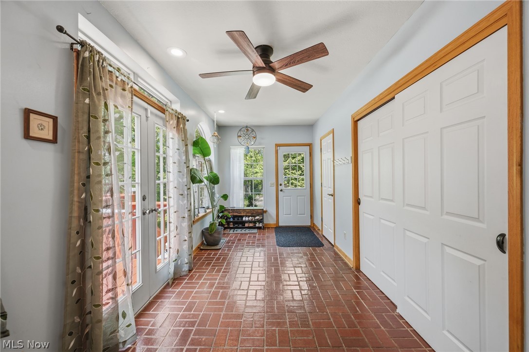 6308 Manchester Road New Franklin OH 44216
