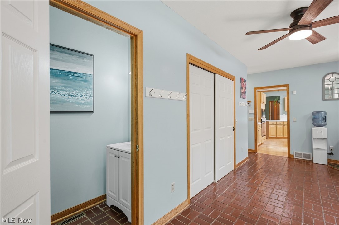 6308 Manchester Road New Franklin OH 44216