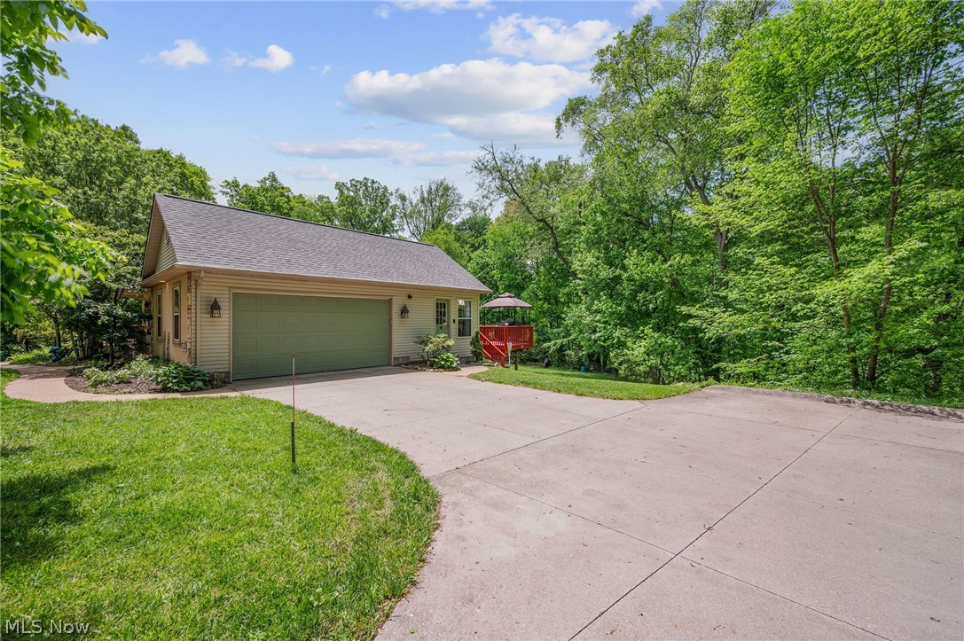 6308 Manchester Road New Franklin OH 44216