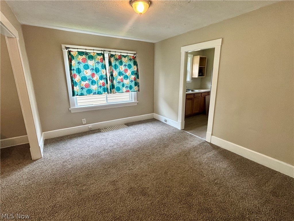 848 Cameron Avenue Youngstown OH 44502