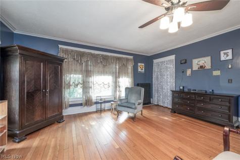 36 4th Street SE Massillon OH 44646