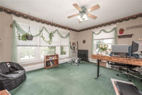 36 4th Street SE Massillon OH 44646