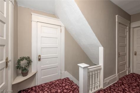 36 4th Street SE Massillon OH 44646