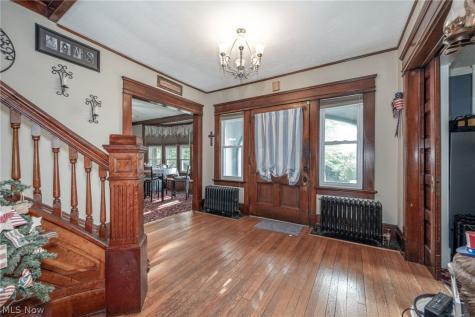 36 4th Street SE Massillon OH 44646