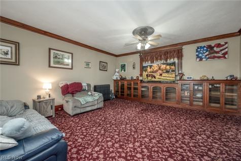 36 4th Street SE Massillon OH 44646