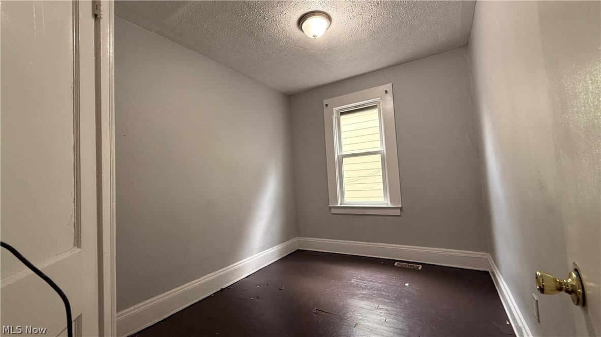 12607 Watterson Avenue Cleveland OH 44105