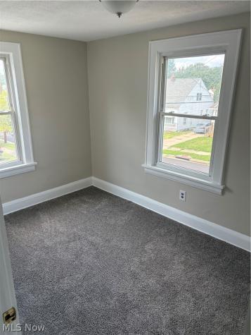 818 Saxon Avenue Akron OH 44314