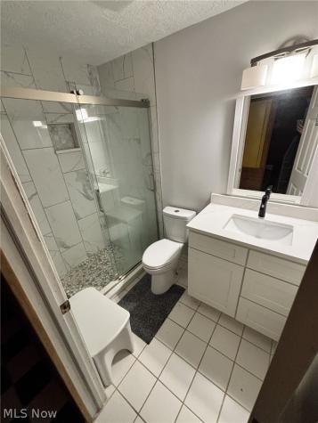 166 Cheyenne Trail Malvern OH 44644
