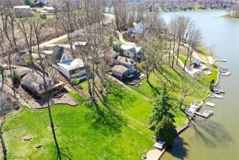 166 Cheyenne Trail Malvern OH 44644