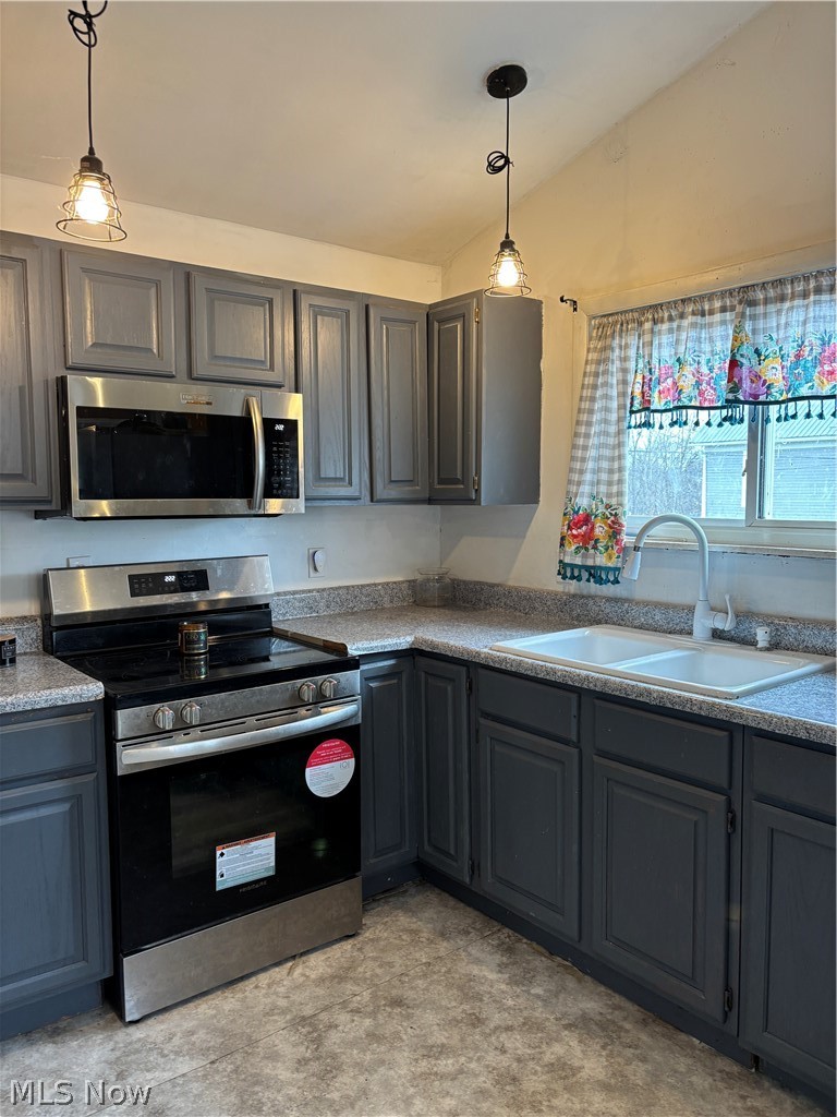 1407 Elm Street Cambridge OH 43725