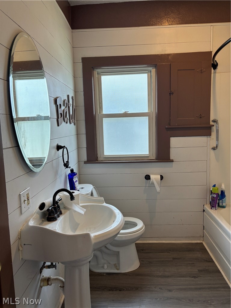 1407 Elm Street Cambridge OH 43725