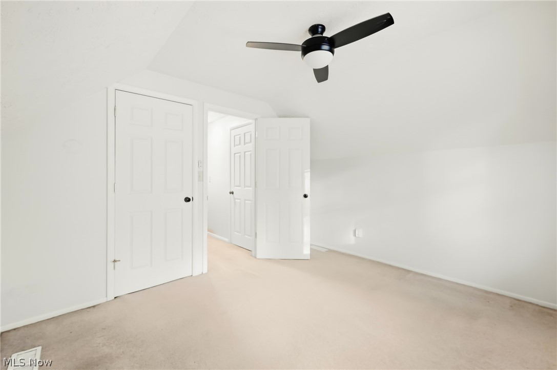 7794 Castle Rock Warren OH 44484