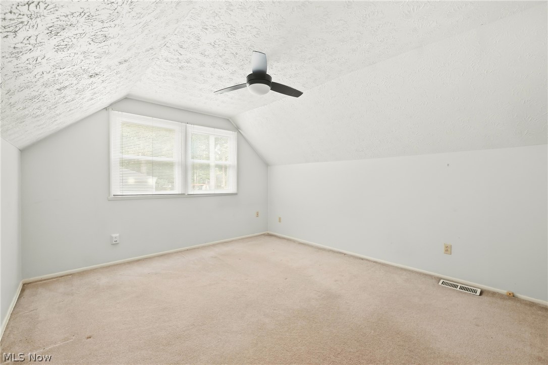 7794 Castle Rock Warren OH 44484