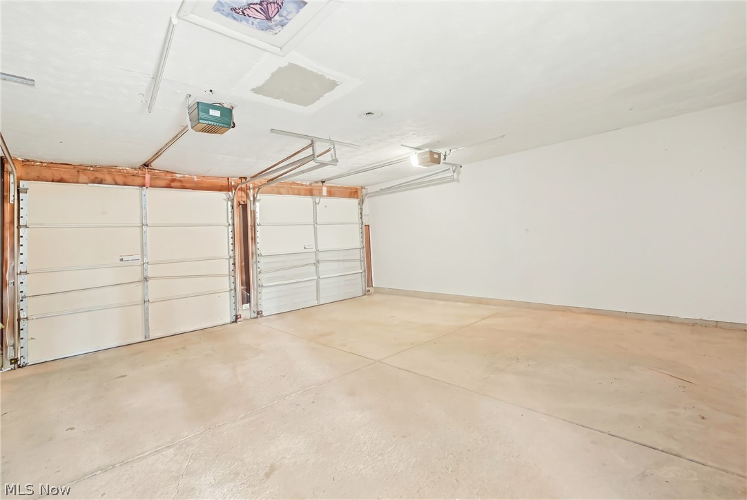 7794 Castle Rock Warren OH 44484