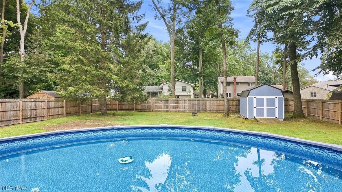 7794 Castle Rock Warren OH 44484