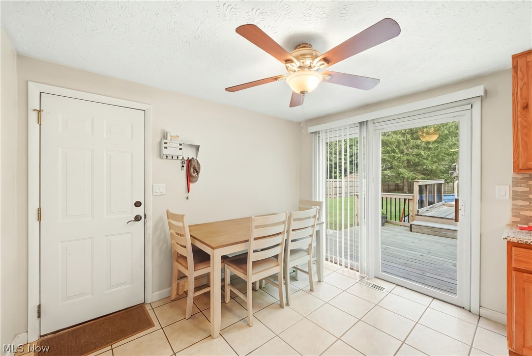 7794 Castle Rock Warren OH 44484