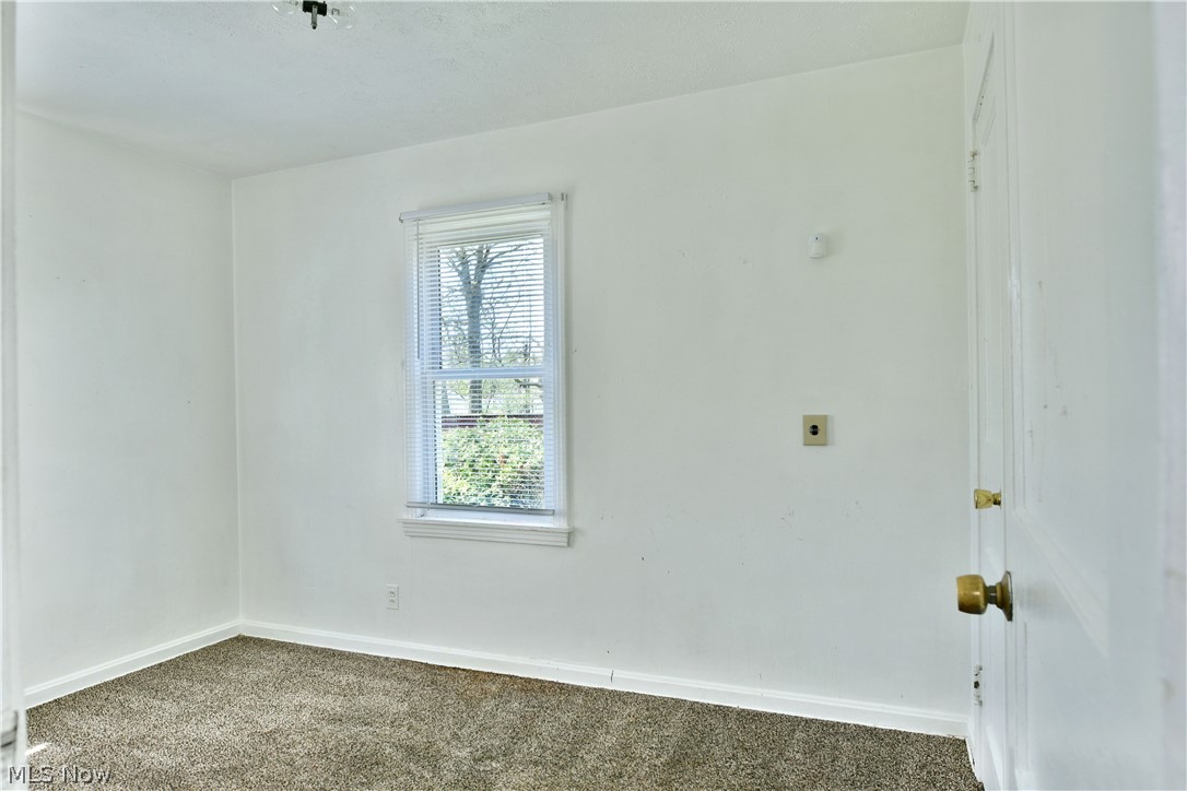 1479 Hamilton Street SW Warren OH 44485