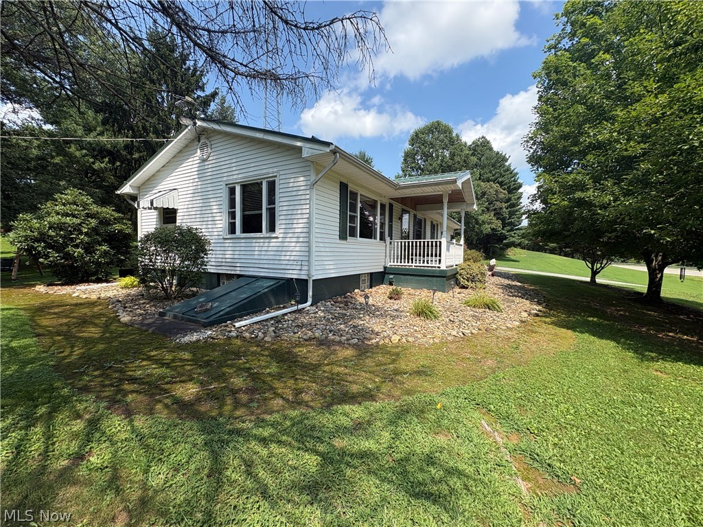 35106 State Route 78 Lewisville OH 43754