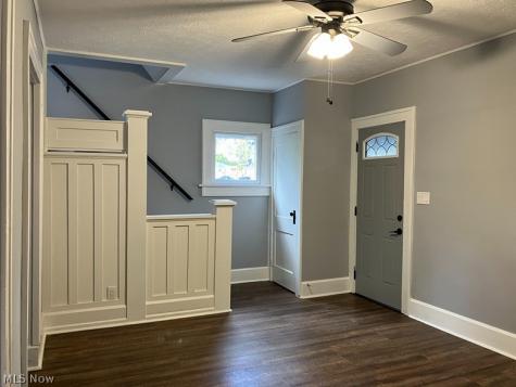230 Helen Avenue Akron OH 44310