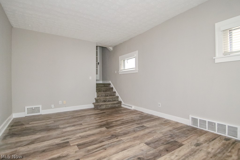 1203 Mayfield Ridge Road Mayfield Heights OH 44124