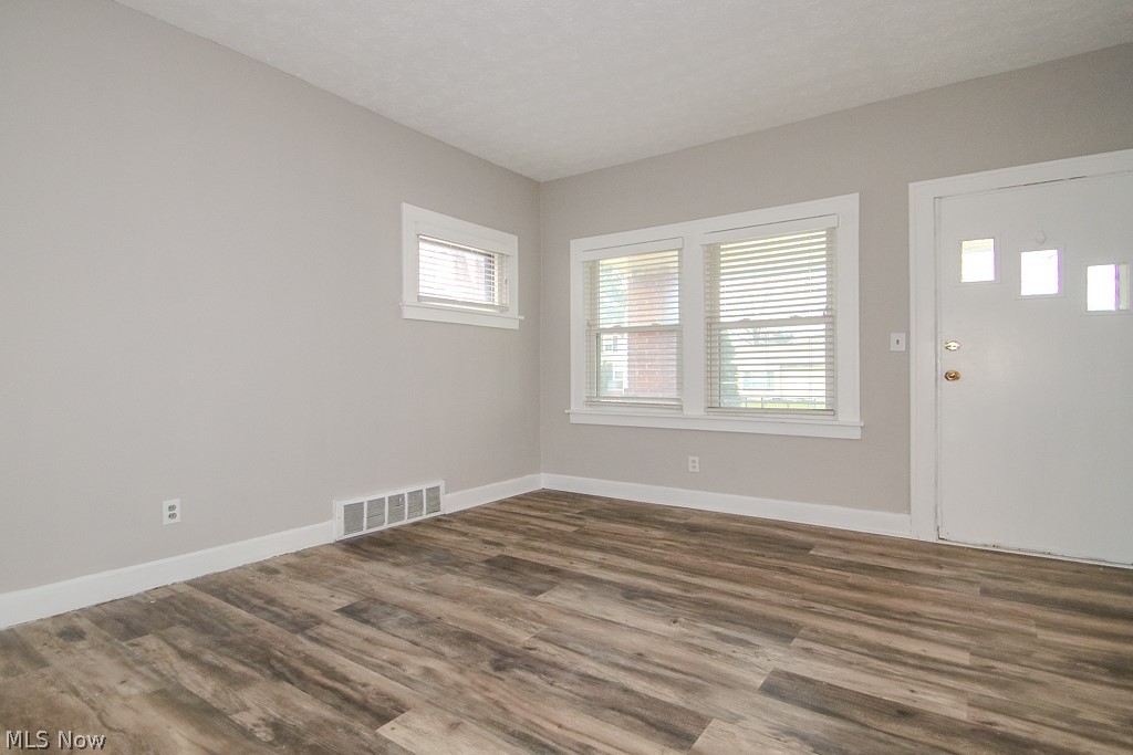1203 Mayfield Ridge Road Mayfield Heights OH 44124