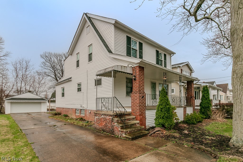 1203 Mayfield Ridge Road Mayfield Heights OH 44124