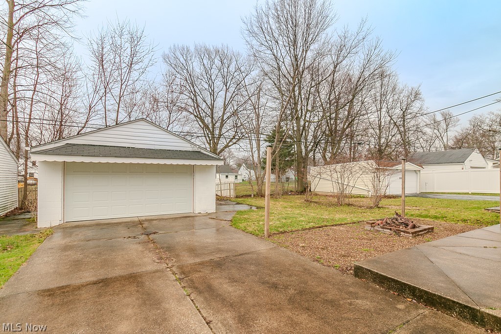 1203 Mayfield Ridge Road Mayfield Heights OH 44124