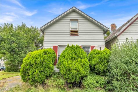 7107 Ivy Avenue Cleveland OH 44127