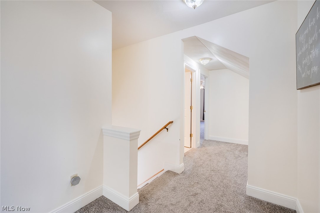 864 Mayfield Drive Boardman OH 44512