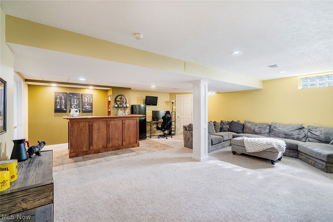 864 Mayfield Drive Boardman OH 44512