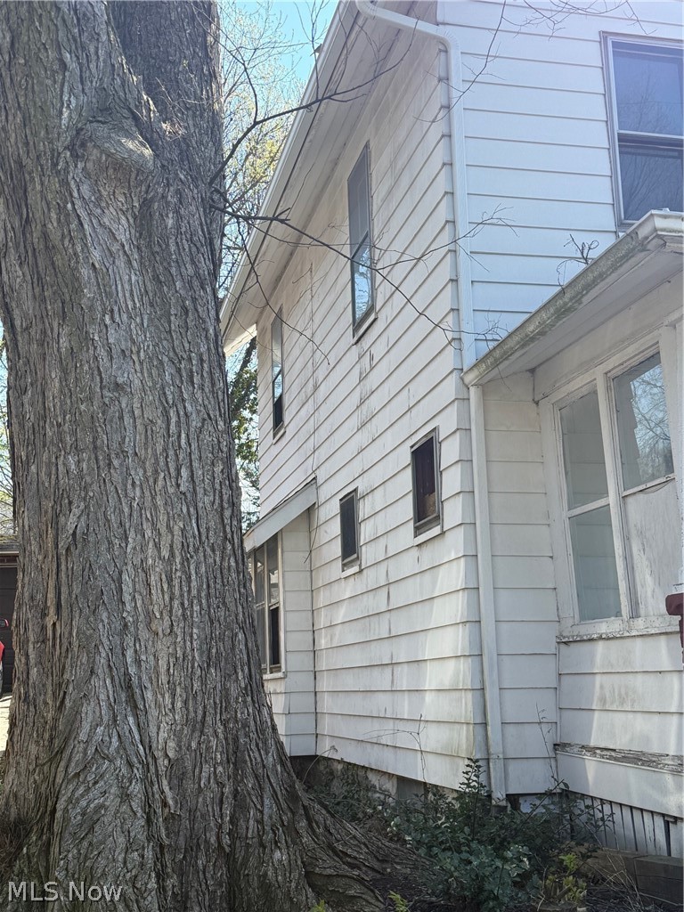 1103 Sawyer Avenue Akron OH 44310