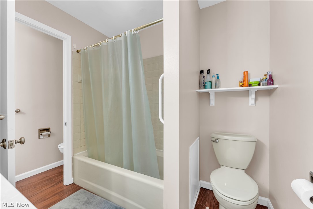 6821 Thornapple Drive Mayfield OH 44040
