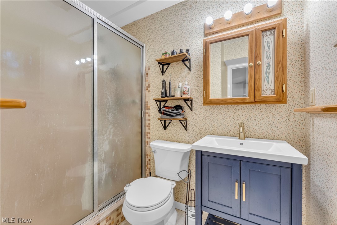 6821 Thornapple Drive Mayfield OH 44040