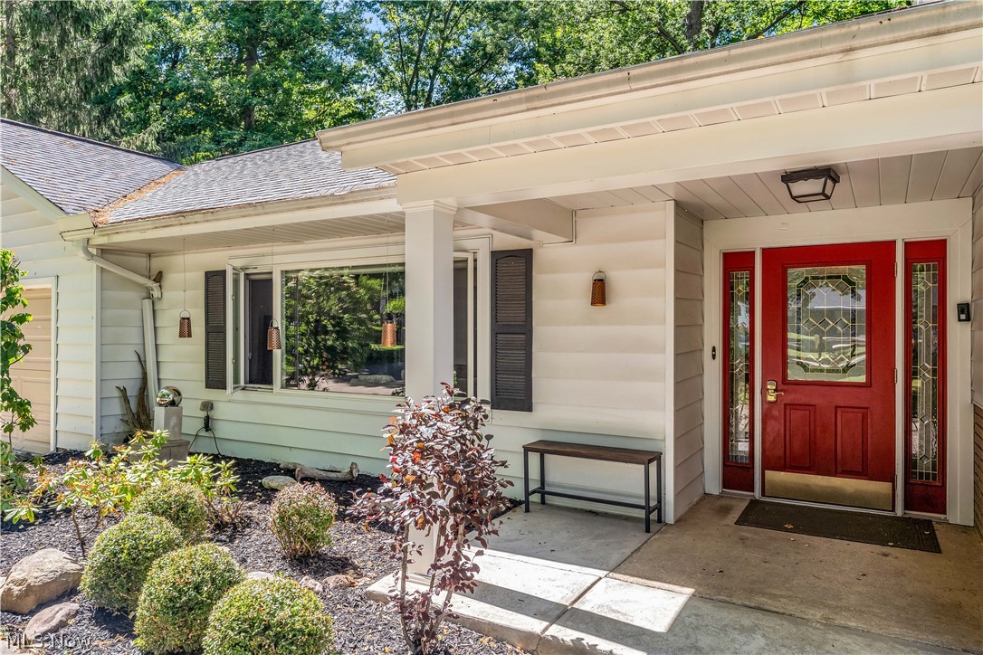 6821 Thornapple Drive Mayfield OH 44040