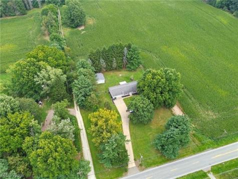 4311 Cottage Grove Road Uniontown OH 44685