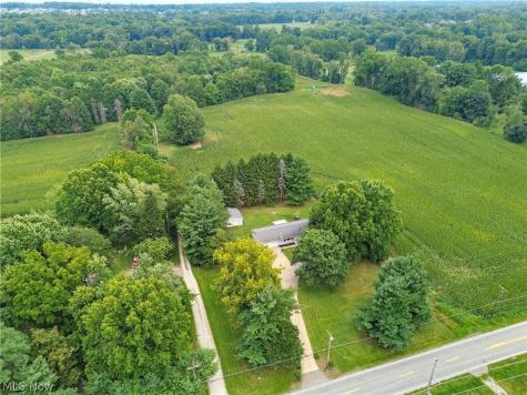 4311 Cottage Grove Road Uniontown OH 44685