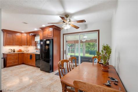 4311 Cottage Grove Road Uniontown OH 44685