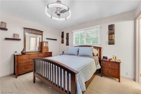 8276 Marianna Boulevard Broadview Heights OH 44147