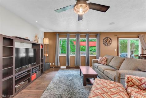 8276 Marianna Boulevard Broadview Heights OH 44147