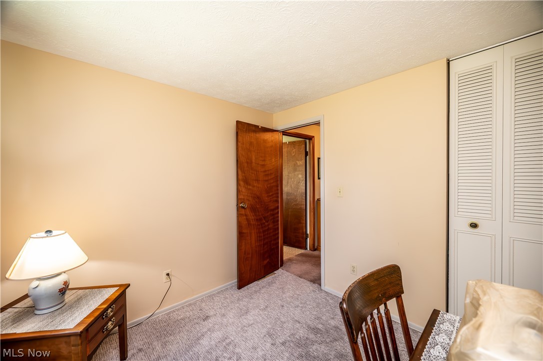 6142 Fairview Road Austintown OH 44515