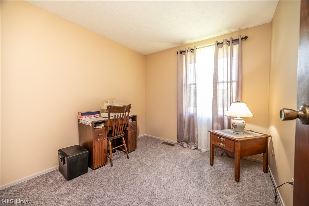 6142 Fairview Road Austintown OH 44515