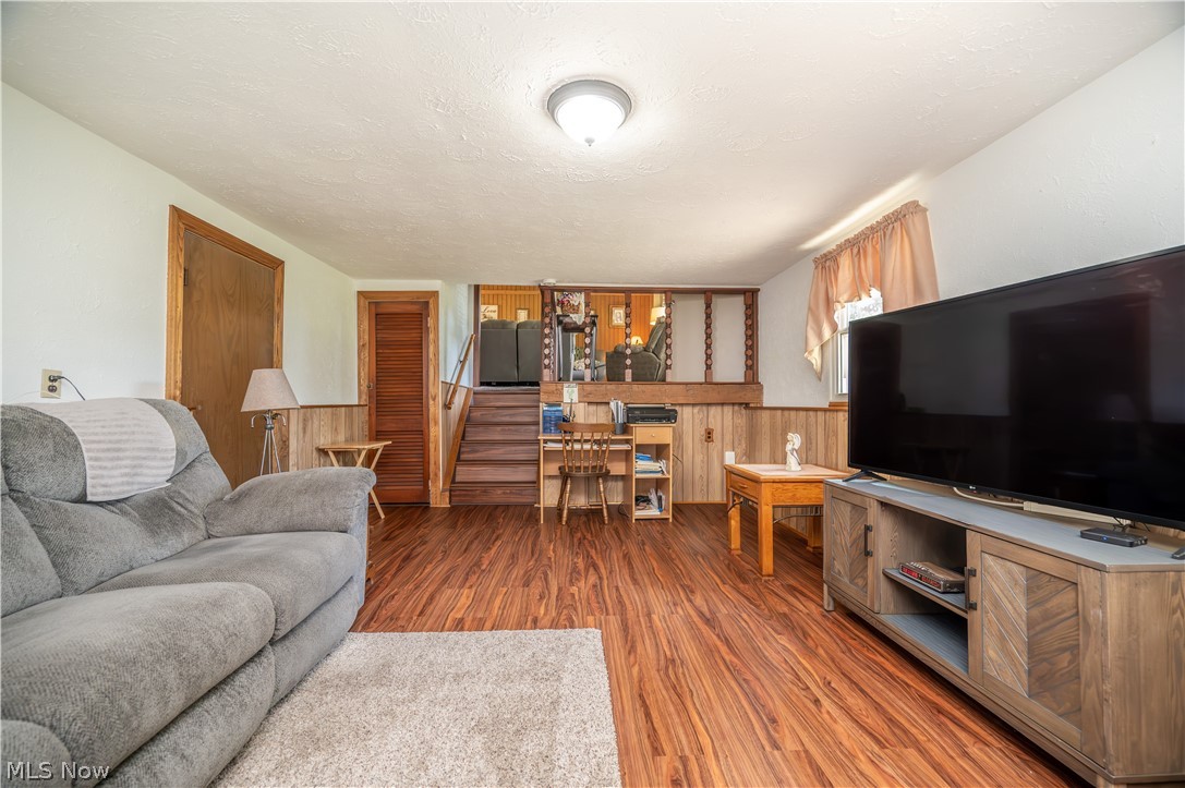 6142 Fairview Road Austintown OH 44515