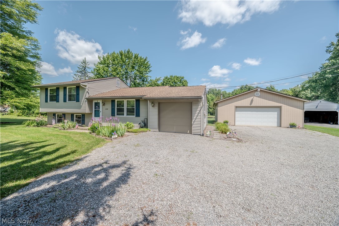 6142 Fairview Road Austintown OH 44515